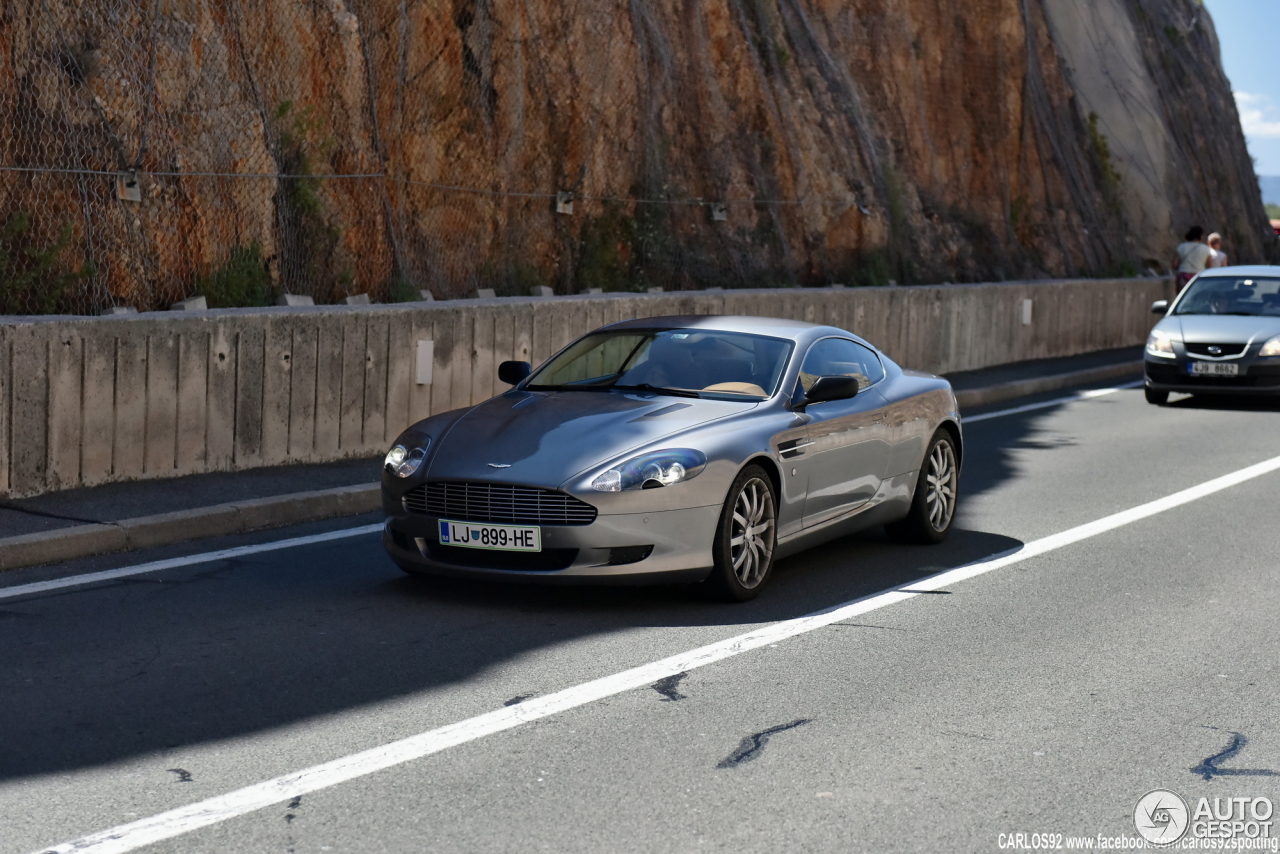 Aston Martin DB9