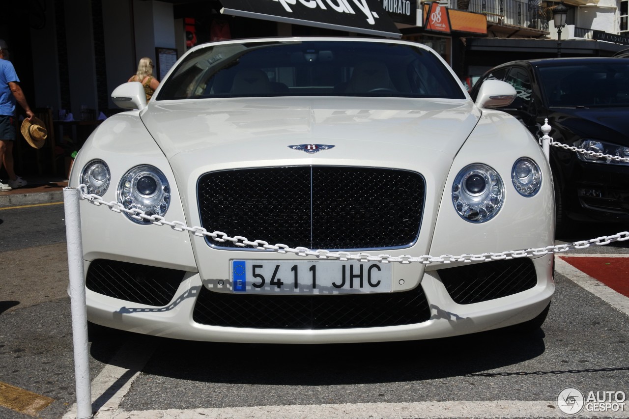 Bentley Continental GTC V8