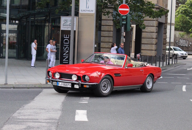 Aston Martin V8 Vantage Volante 1986-1989