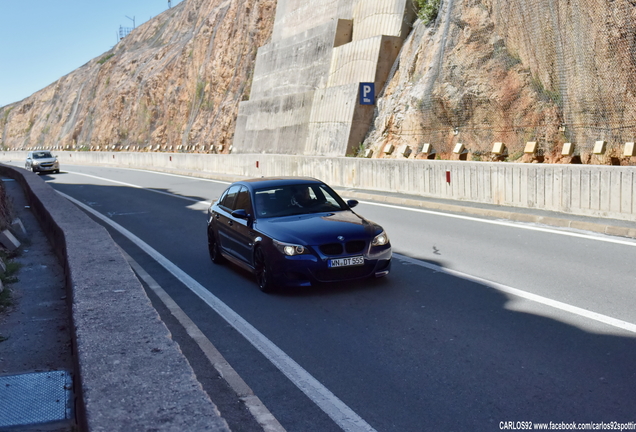 BMW M5 E60 2005