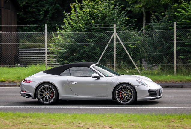 Porsche 991 Carrera 4S Cabriolet MkII