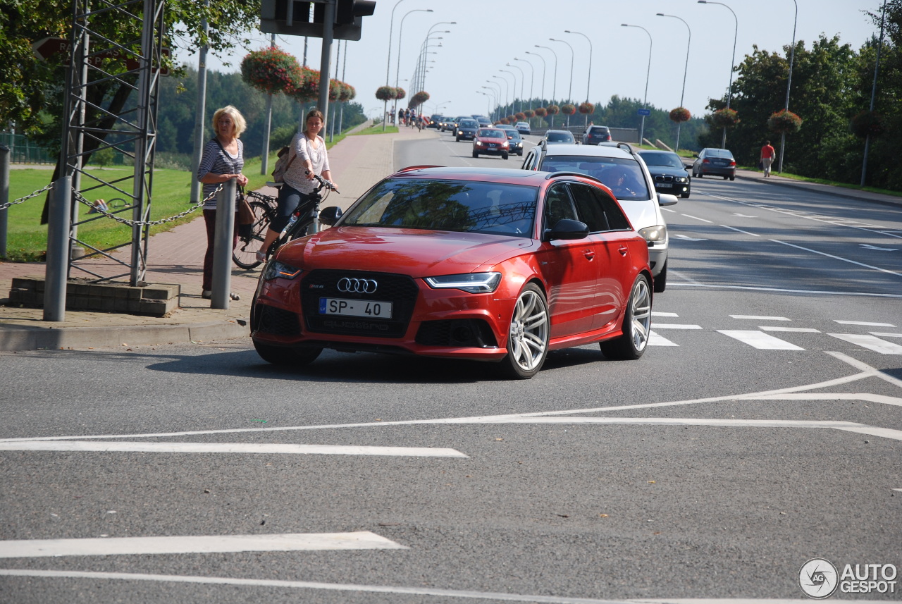 Audi RS6 Avant C7 2015