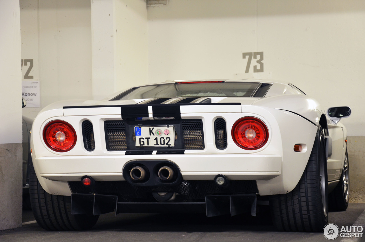 Ford GT