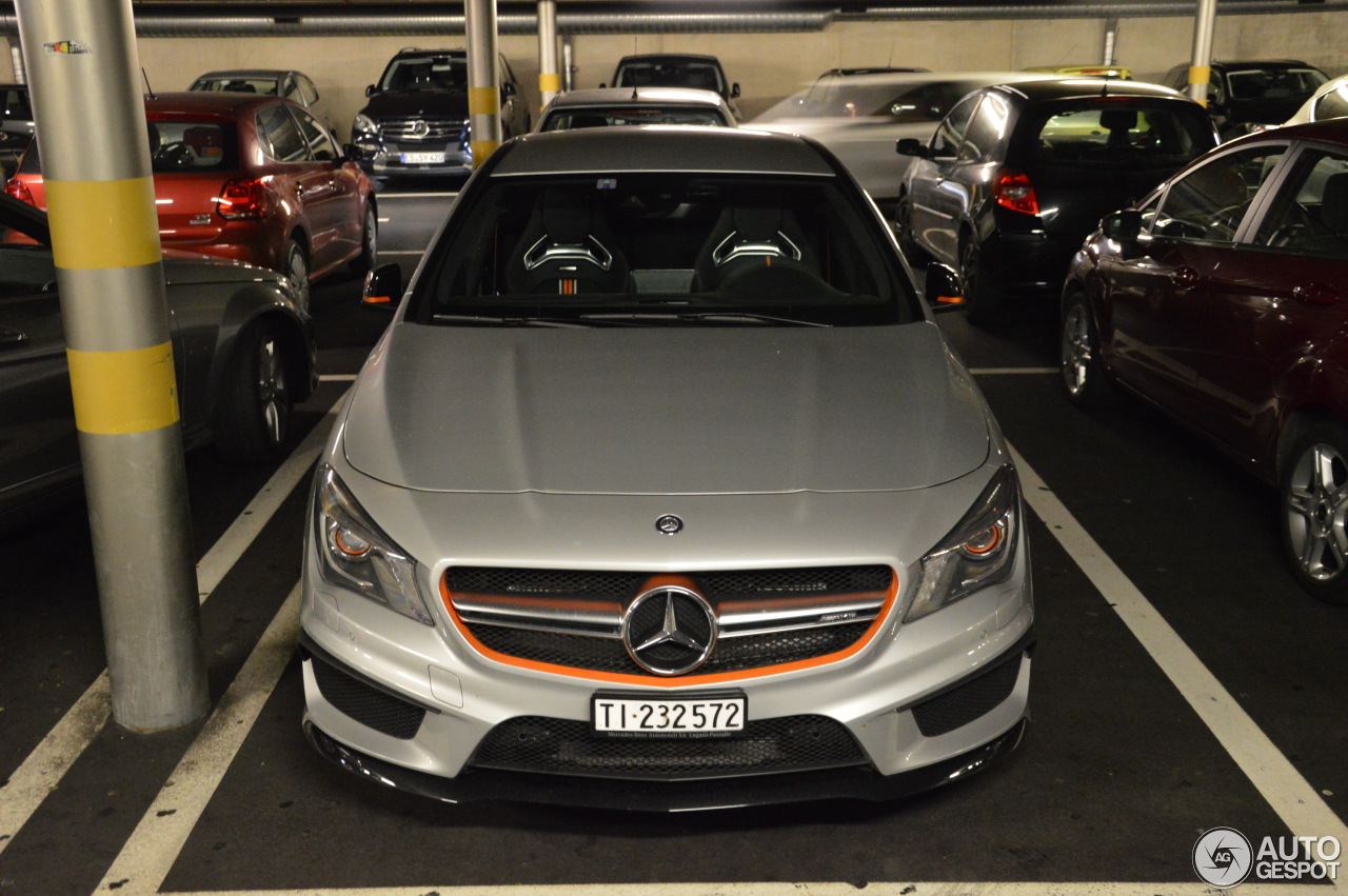 Mercedes-Benz CLA 45 AMG OrangeArt Edition C117