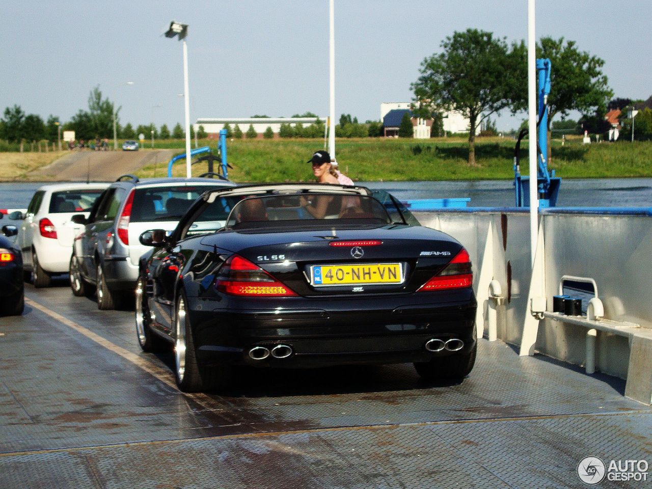 Mercedes-Benz SL 55 AMG R230