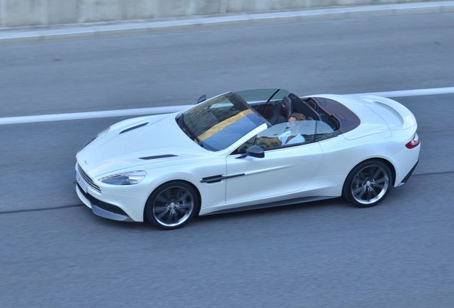 Aston Martin Vanquish Volante