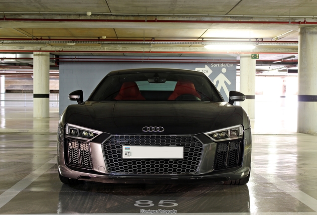 Audi R8 V10 Plus 2015