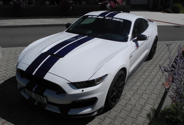 Ford Mustang Shelby GT350 2015