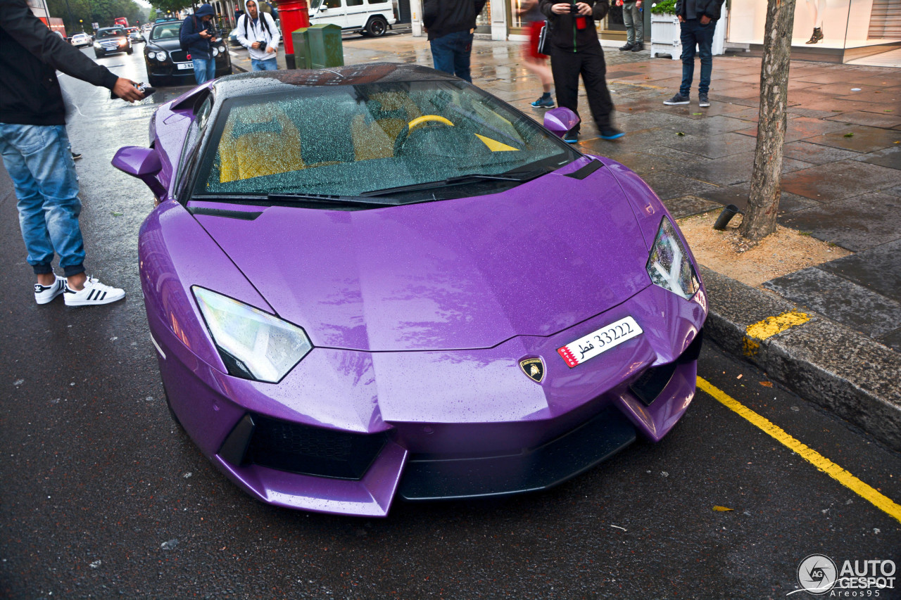 Lamborghini Aventador LP700-4 Roadster