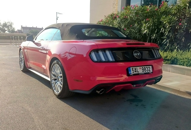 Ford Mustang GT Convertible 2015