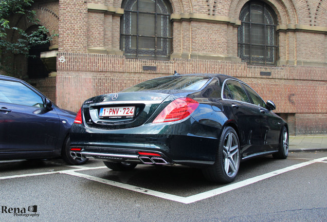 Mercedes-AMG S 63 V222