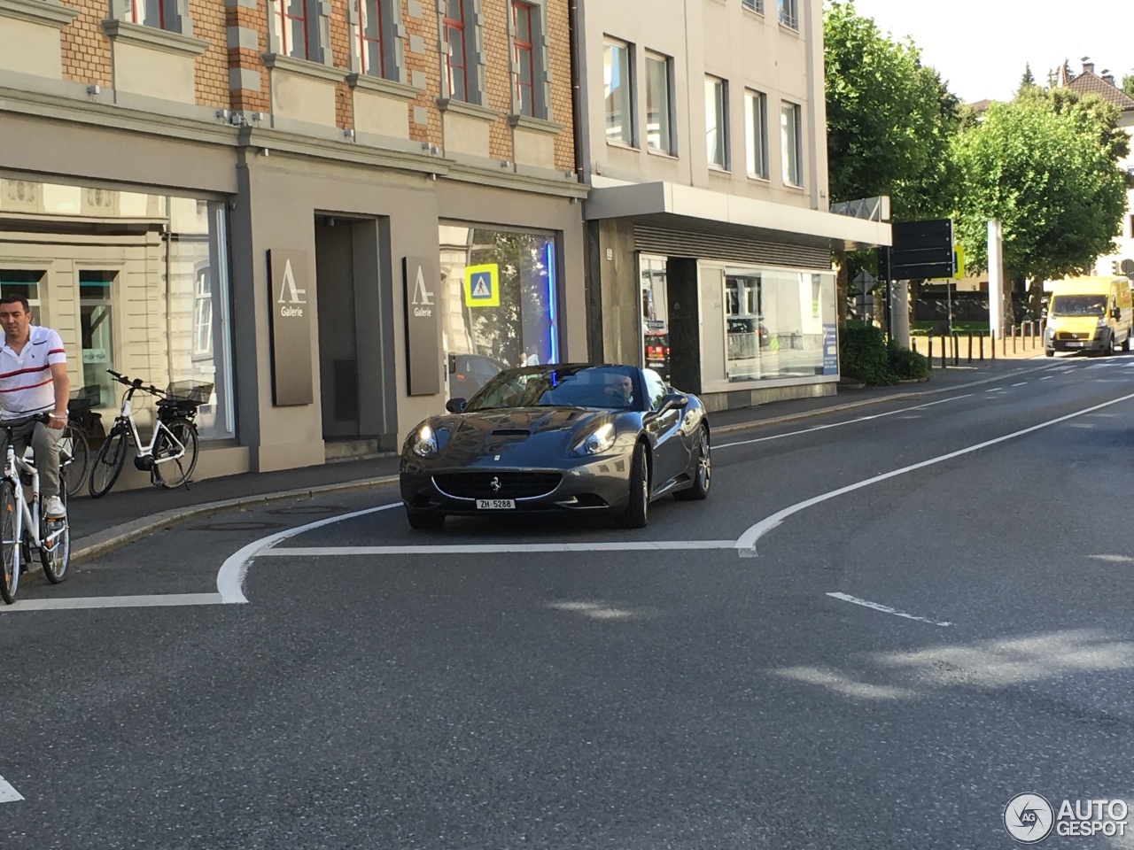 Ferrari California