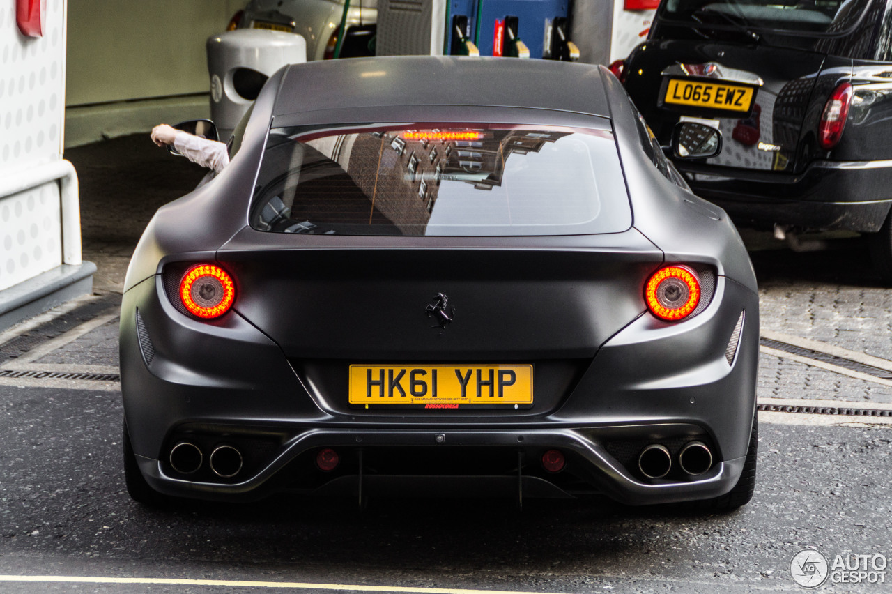 Ferrari FF