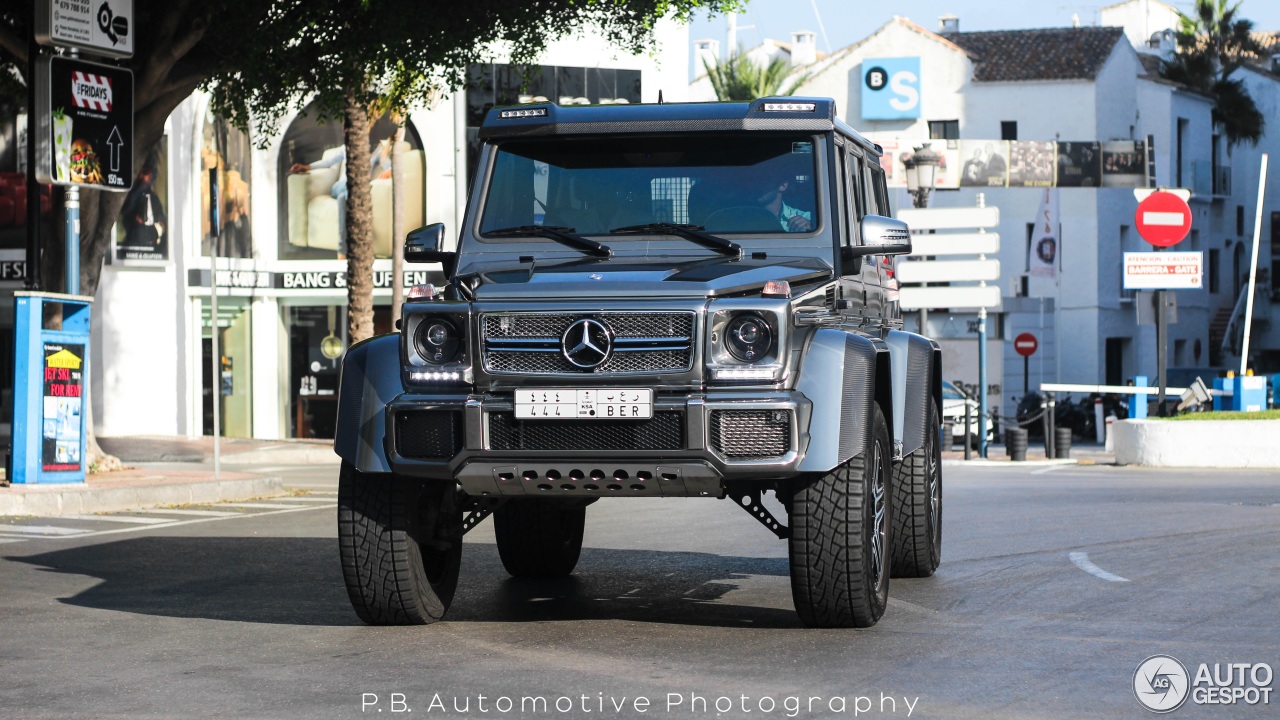 Mercedes-Benz G 500 4X4²