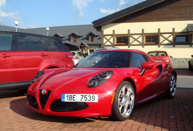 Alfa Romeo 4C Coupé