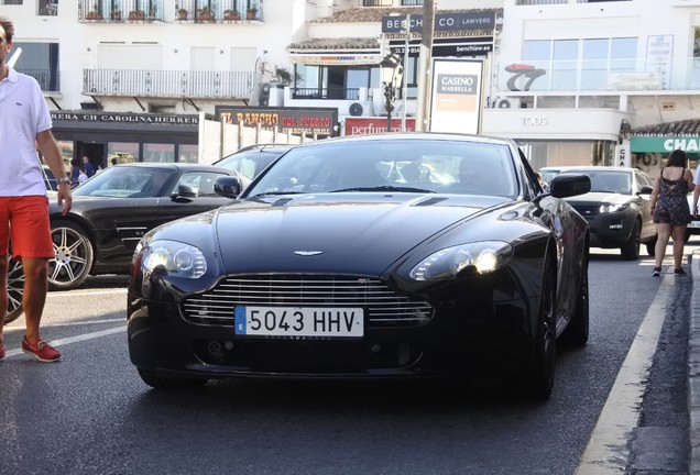 Aston Martin V8 Vantage