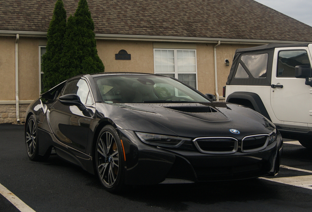 BMW i8