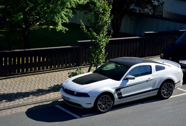 Ford Mustang GT 2011