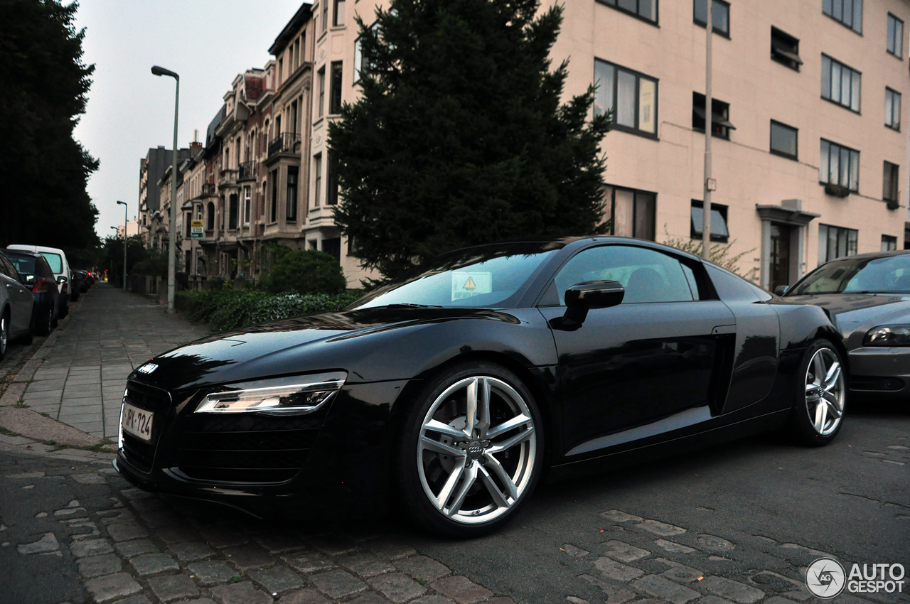 Audi R8 2013