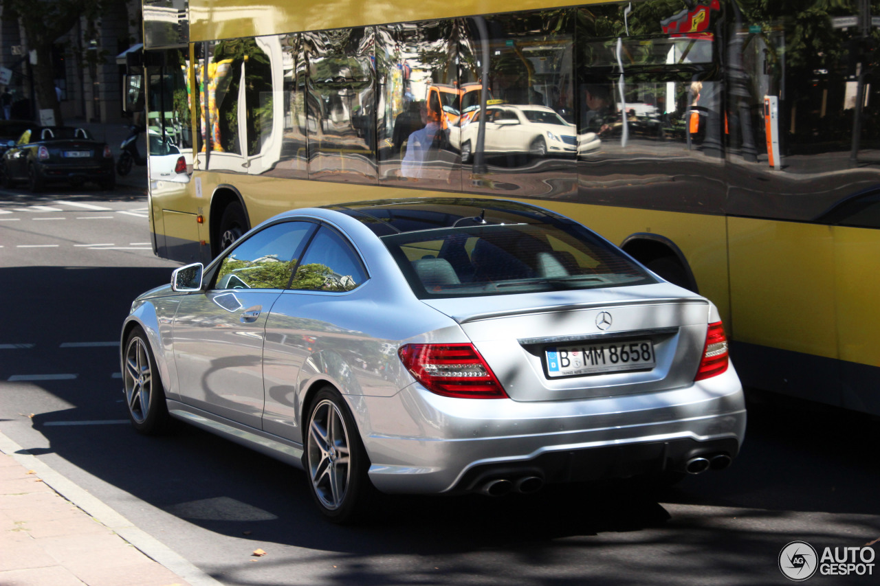 Mercedes-Benz C 63 AMG Coupé