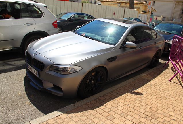 BMW M5 F10 2011