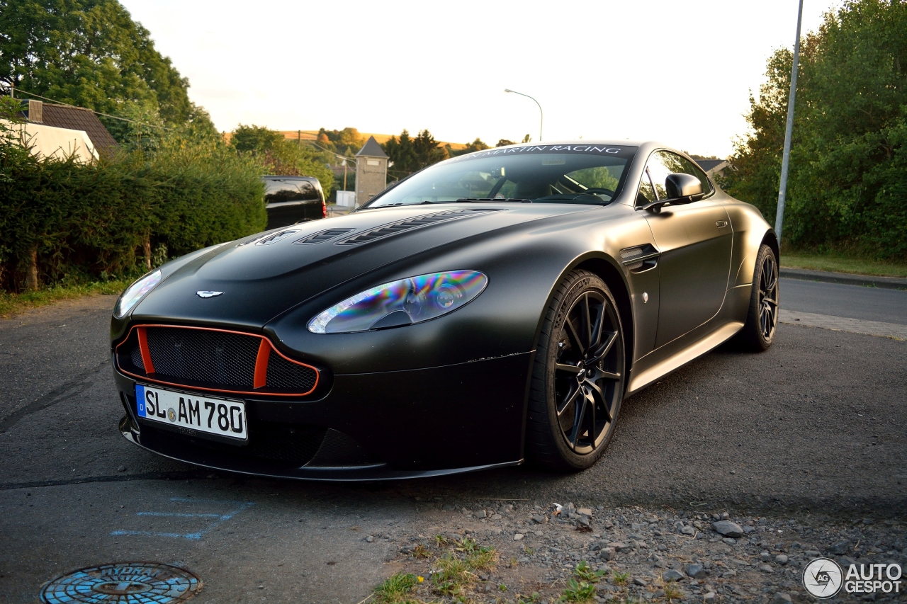 Aston Martin V12 Vantage S