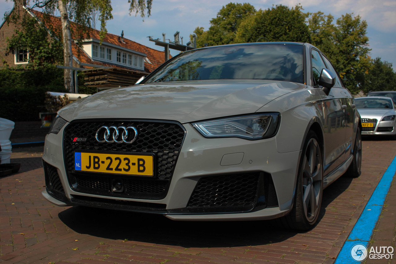 Audi RS3 Sportback 8V