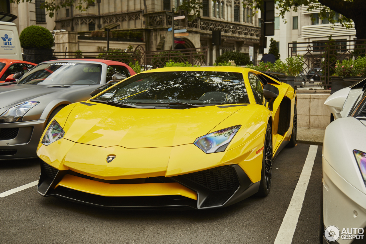 Lamborghini Aventador LP750-4 SuperVeloce