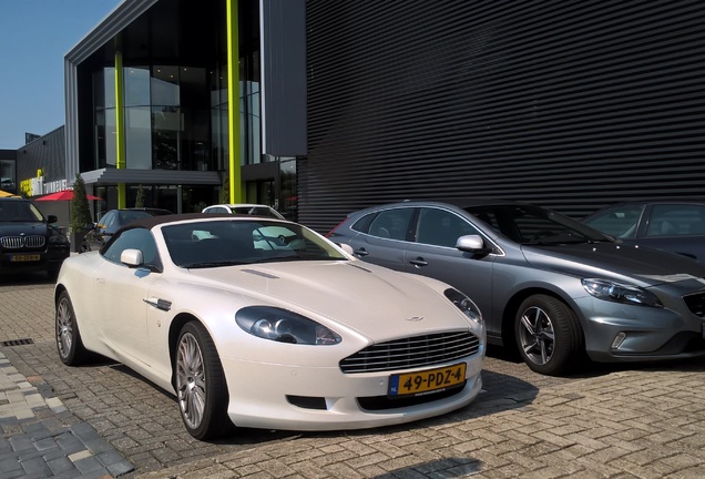 Aston Martin DB9 Volante