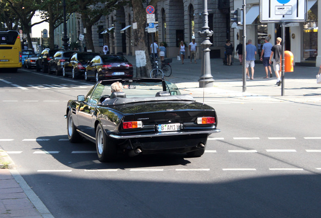 Aston Martin V8 Volante 1978-1990