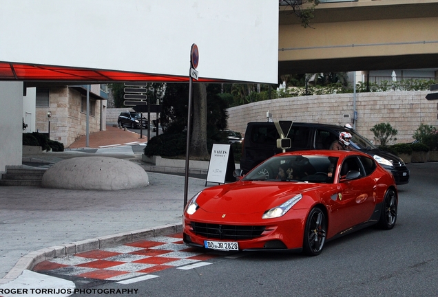 Ferrari FF