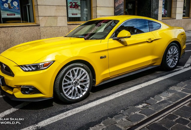 Ford Mustang GT 2015