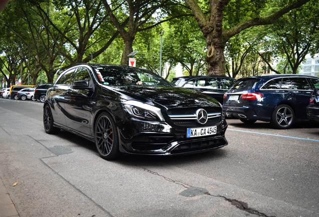 Mercedes-AMG A 45 W176 2015