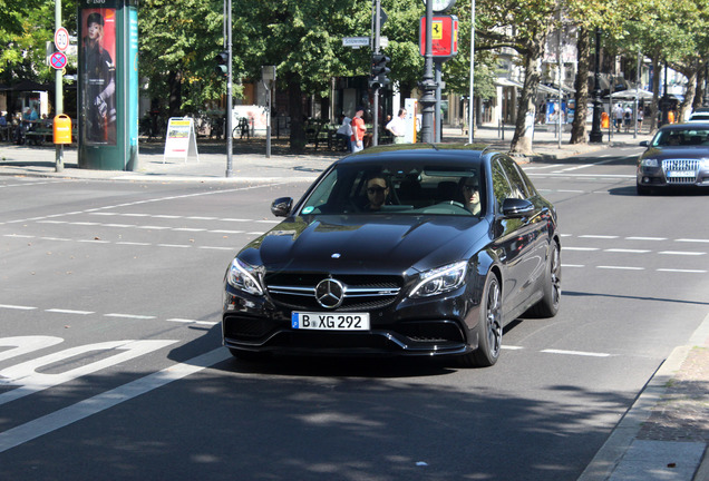 Mercedes-AMG C 63 S W205