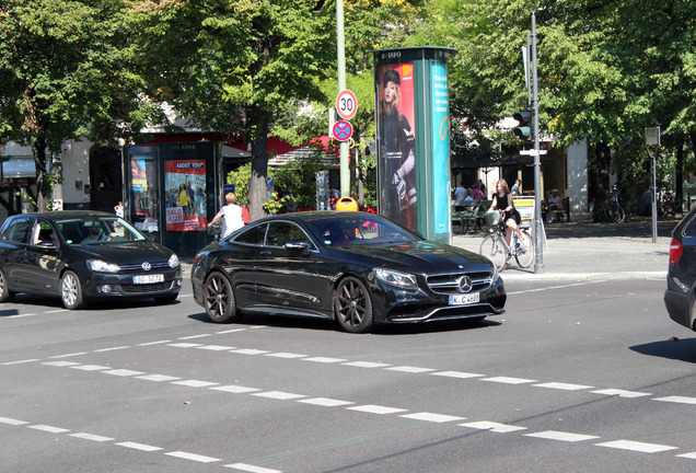 Mercedes-Benz S 63 AMG Coupé C217