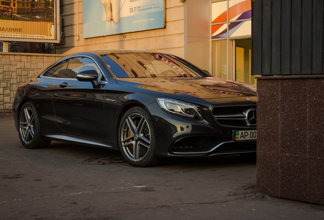 Mercedes-Benz S 63 AMG Coupé C217