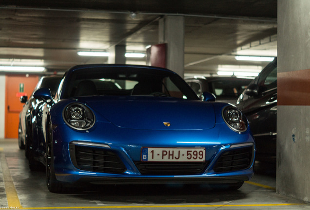 Porsche 991 Carrera 4S Cabriolet MkII