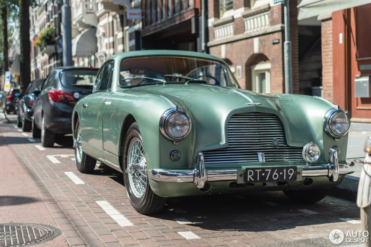 Aston Martin DB2/4 MKI