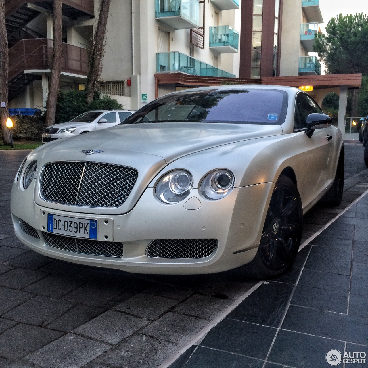 Bentley Continental GT