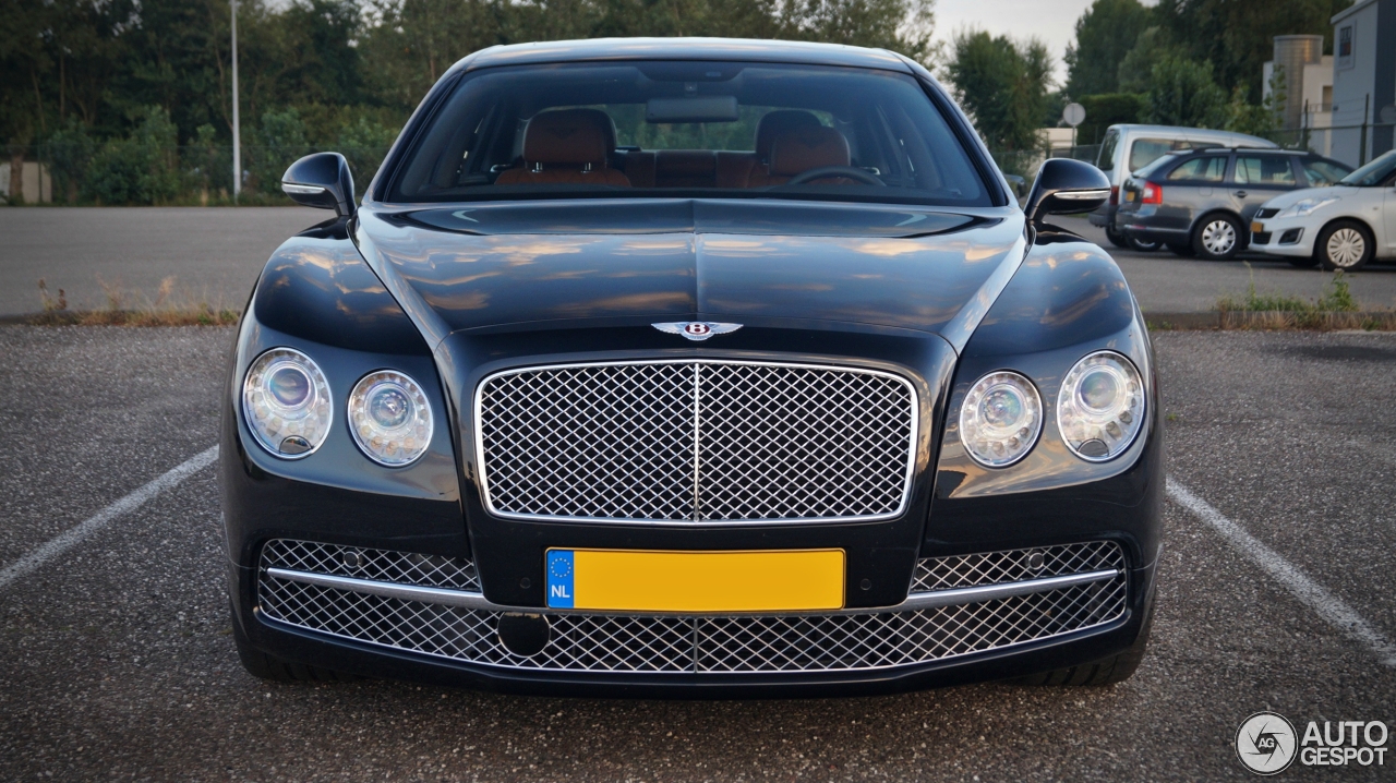 Bentley Flying Spur V8