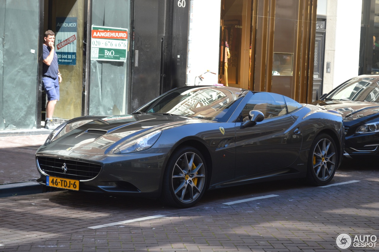 Ferrari California