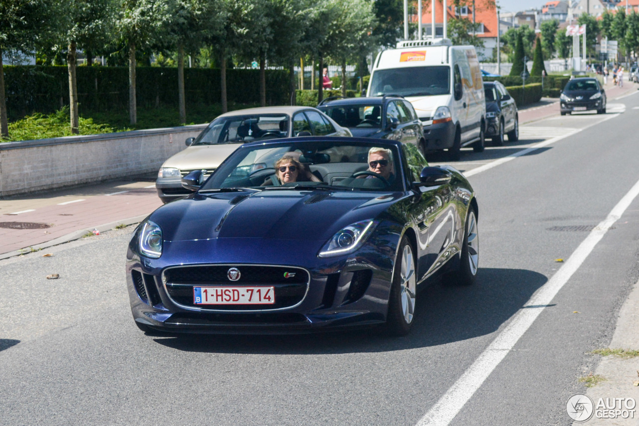 Jaguar F-TYPE S Convertible