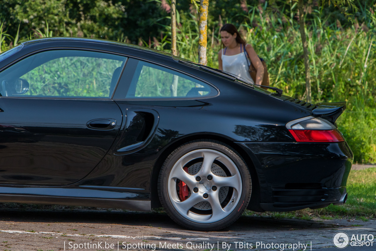 Porsche 996 Turbo