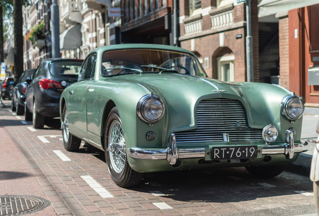 Aston Martin DB2/4 MKI