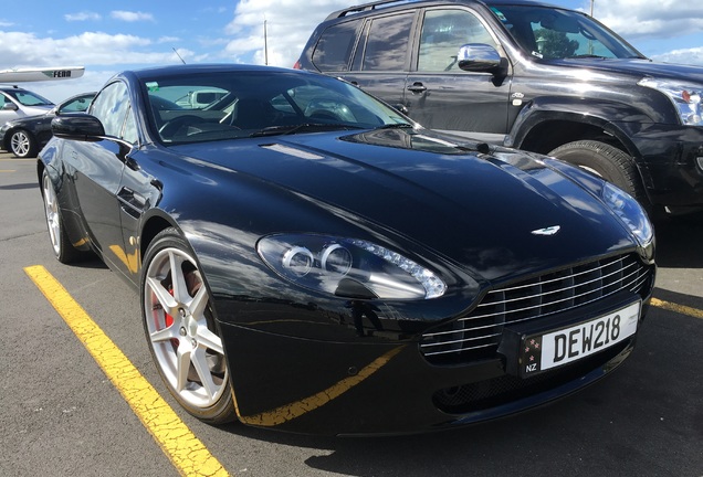 Aston Martin V8 Vantage