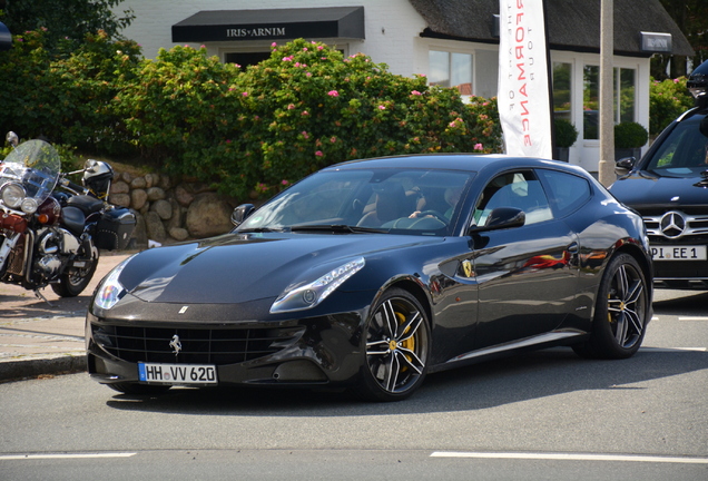 Ferrari FF