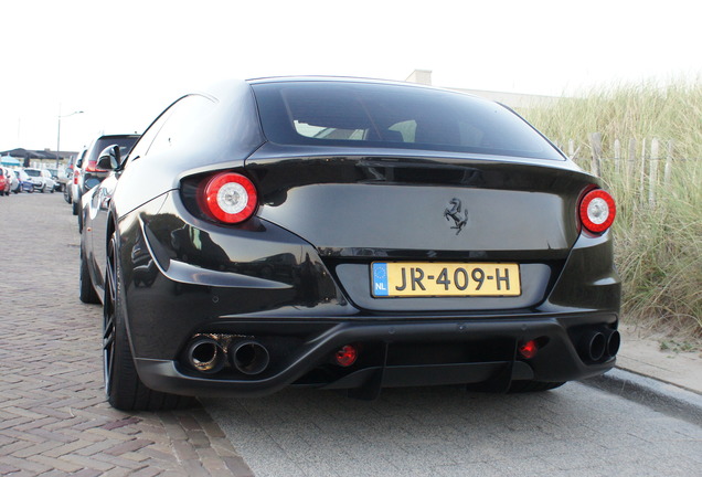 Ferrari FF