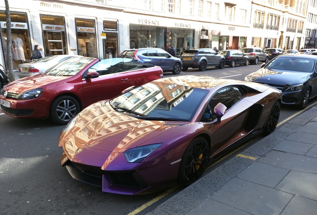 Lamborghini Aventador LP700-4