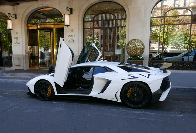 Lamborghini Aventador LP750-4 SuperVeloce