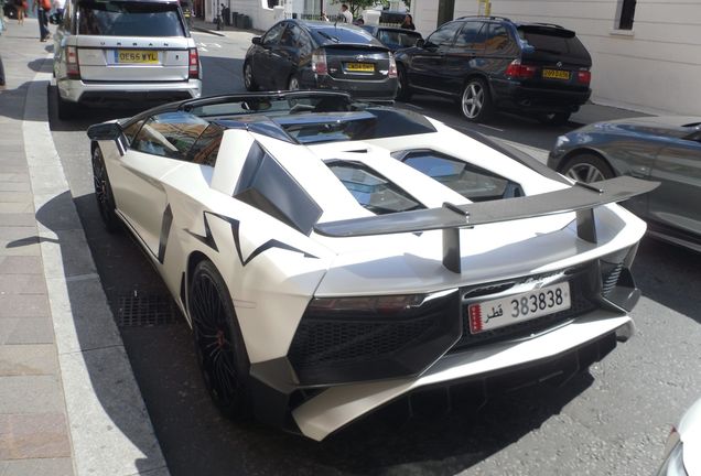 Lamborghini Aventador LP750-4 SuperVeloce Roadster